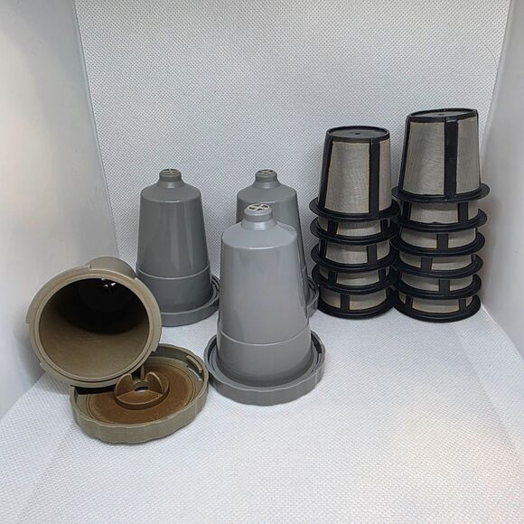 Keurig My K-Cup Reusable Coffee Filter Lot 19pc, Holders 4 Lids 11 Mesh Baskets - Picture 1 of 15